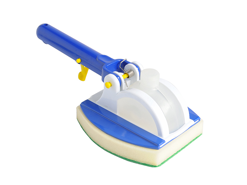 Reinigungsschwamm mit integriertem Tank